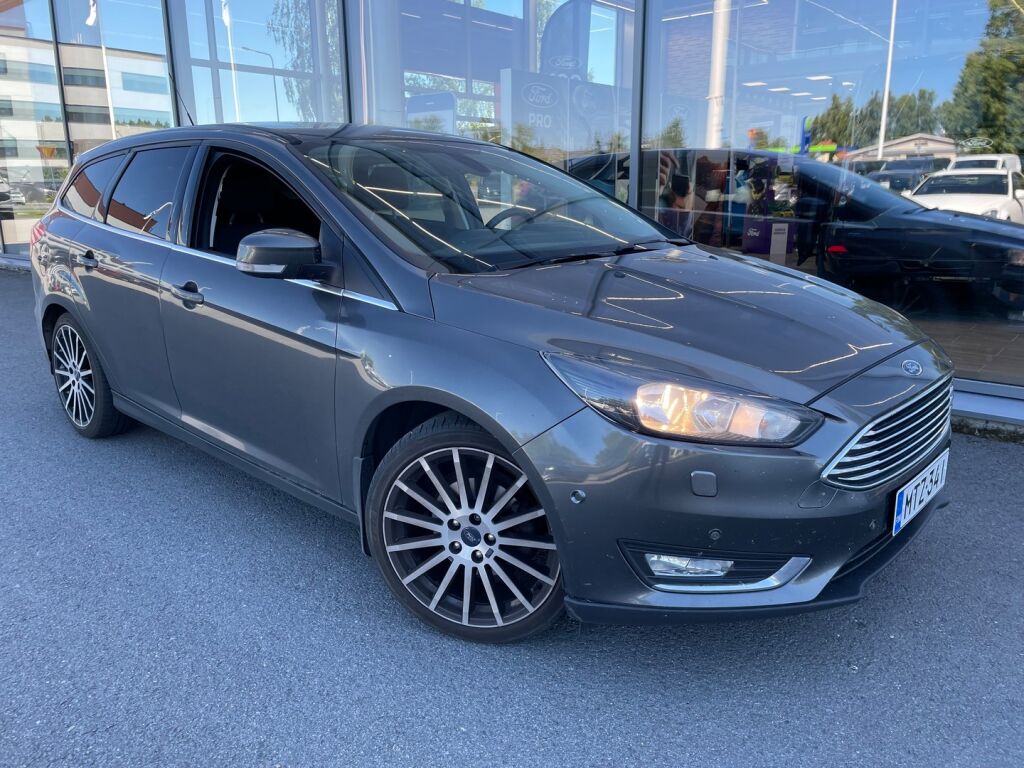 Ford Focus 2016 Harmaa