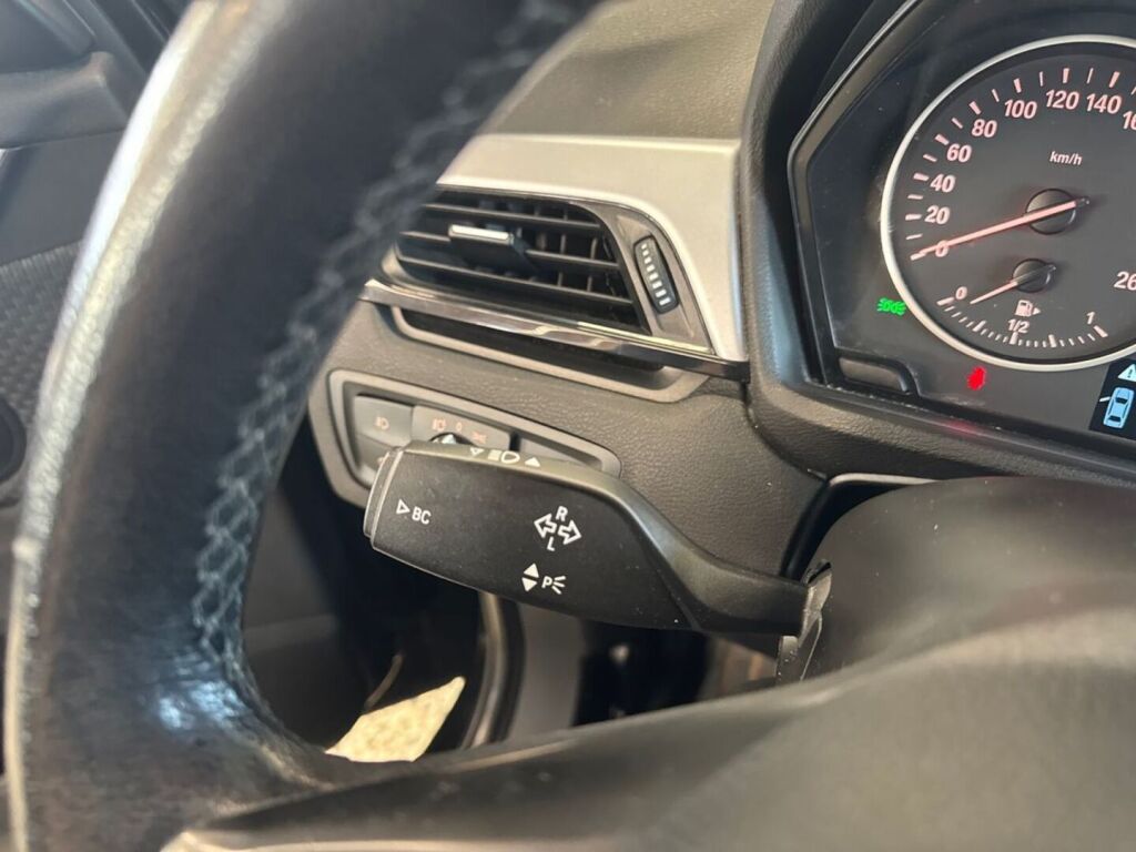 BMW X1 2016 Musta