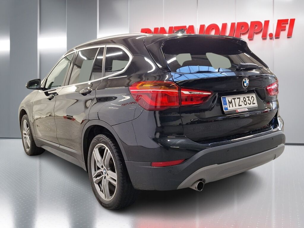 BMW X1 2016 Musta