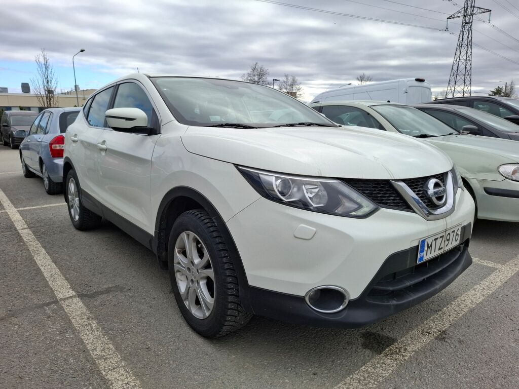 Nissan Qashqai 2016 Valkoinen