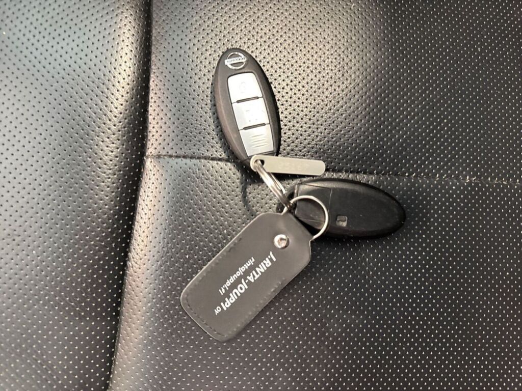 Nissan Qashqai 2016 Ruskea (beige)