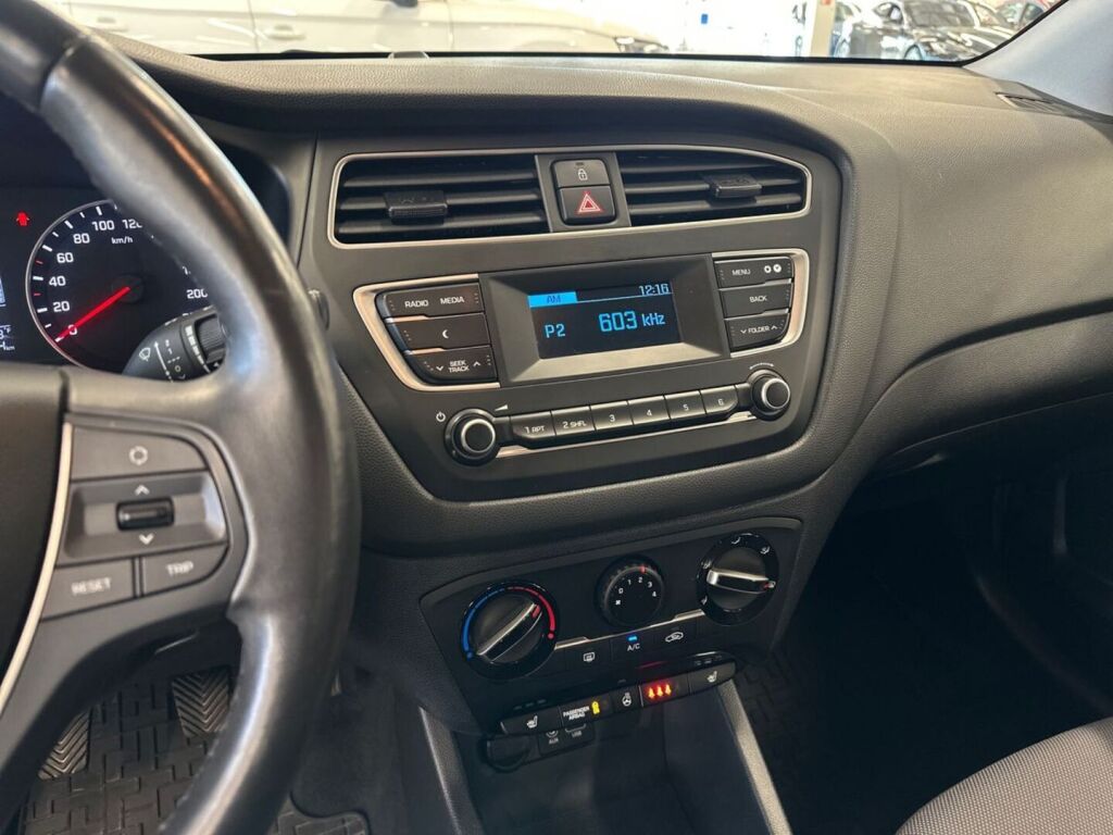 Hyundai i20 Hatchback 2019 Valkoinen