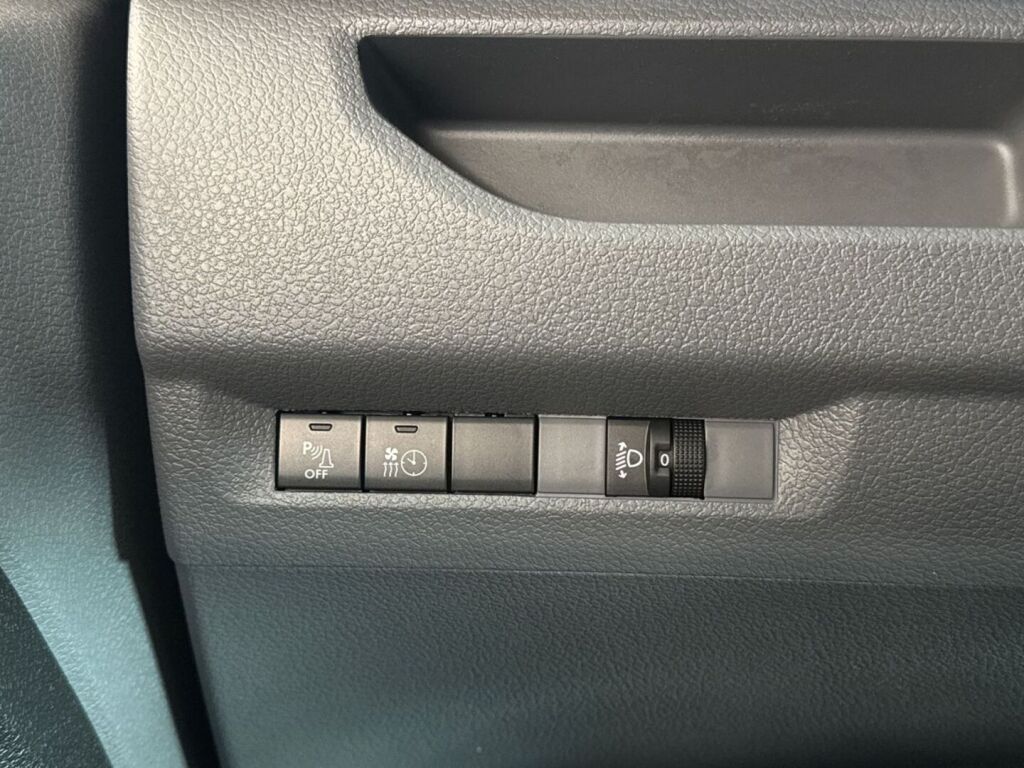 Opel Vivaro 2020 Valkoinen