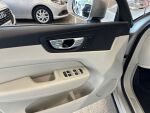 Volvo XC60 2019 Ruskea (beige)