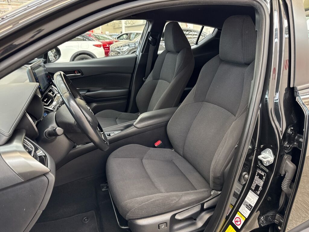 Toyota C-HR 2019 Musta