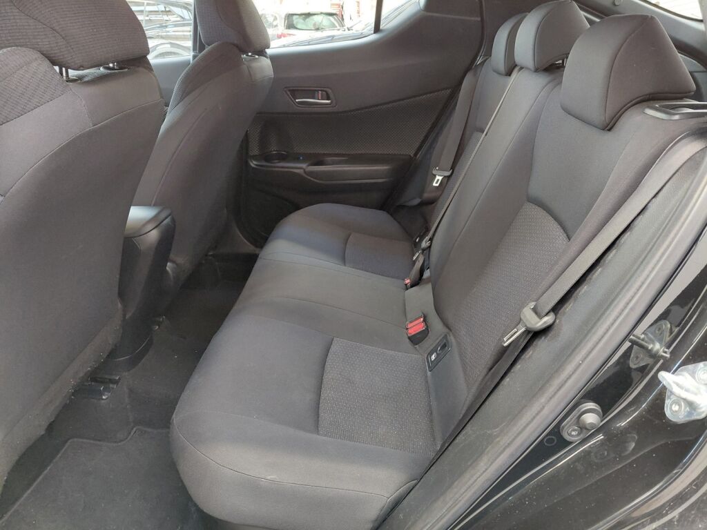 Toyota C-HR 2019 Musta