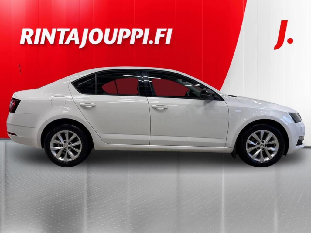 Skoda Octavia 2020 Valkoinen