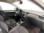 Skoda Octavia 2020 Valkoinen