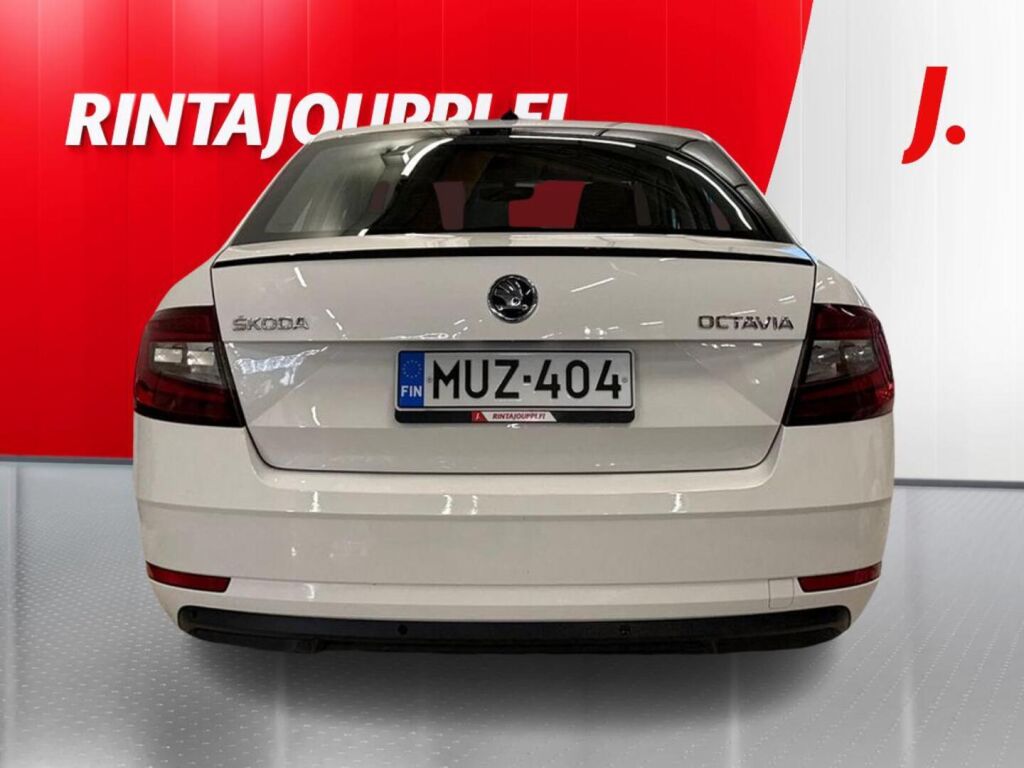 Skoda Octavia 2020 Valkoinen