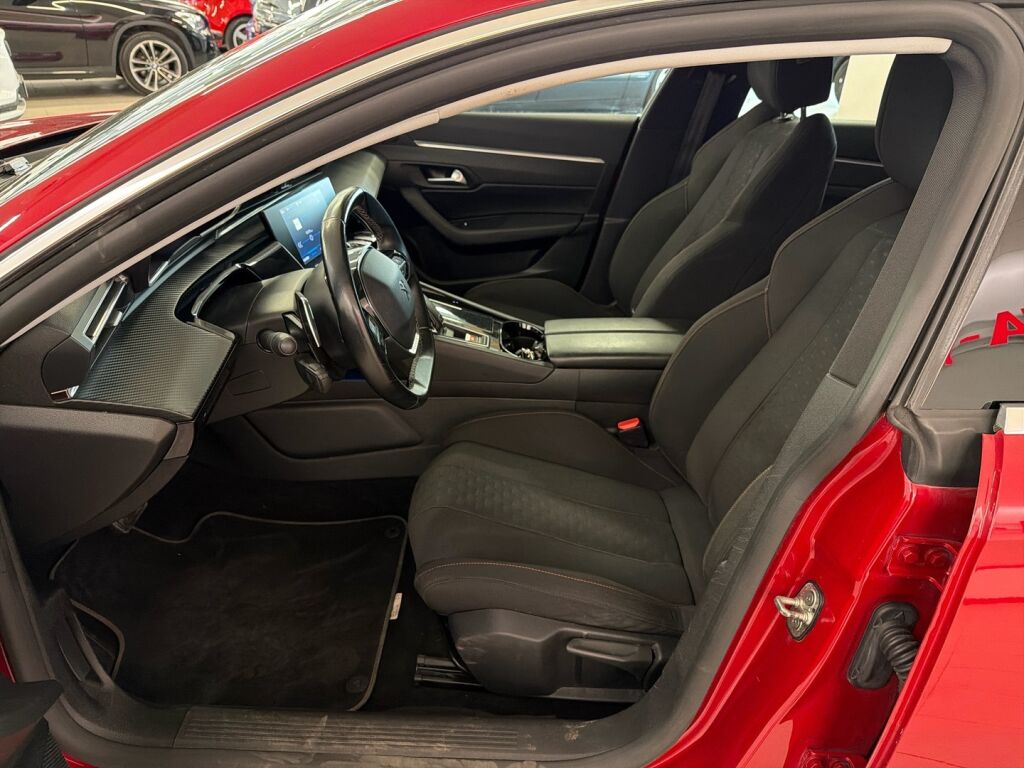 Peugeot 508 2020 Punainen