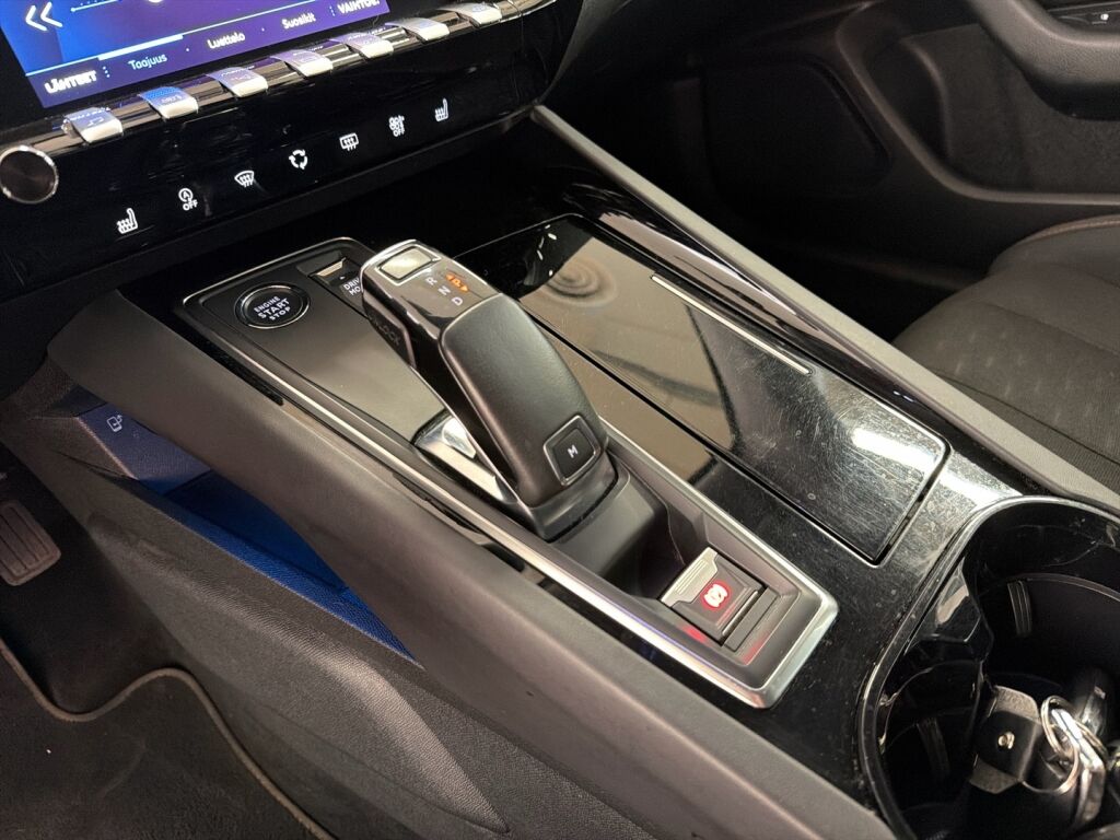 Peugeot 508 2020 Punainen