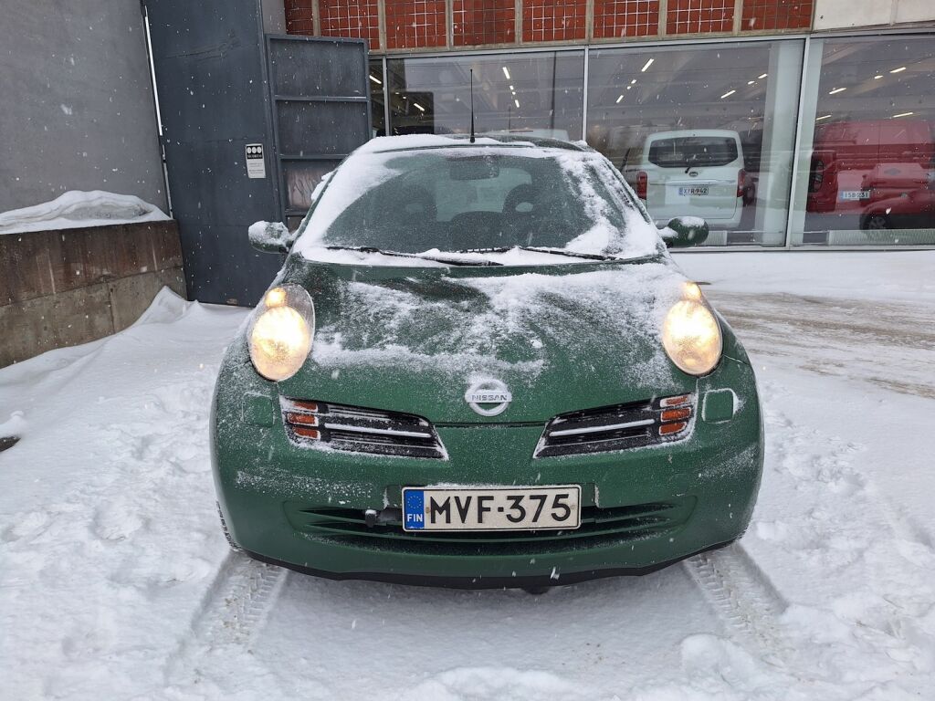 Nissan Micra 2003 Vihreä