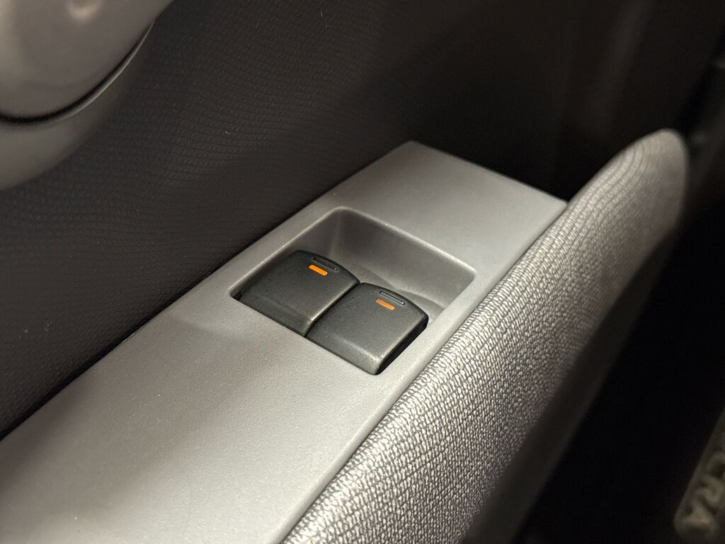 Nissan Micra 2003 Vihreä