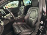 Volvo V60 2020 Musta
