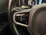 Volvo V60 2020 Musta