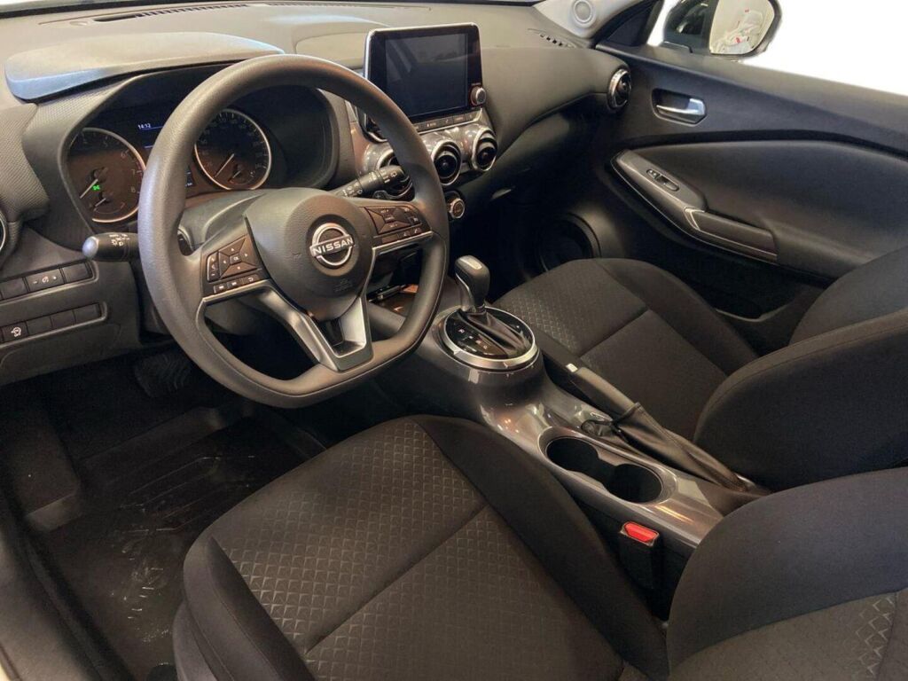 Nissan Juke 2024 Valkoinen