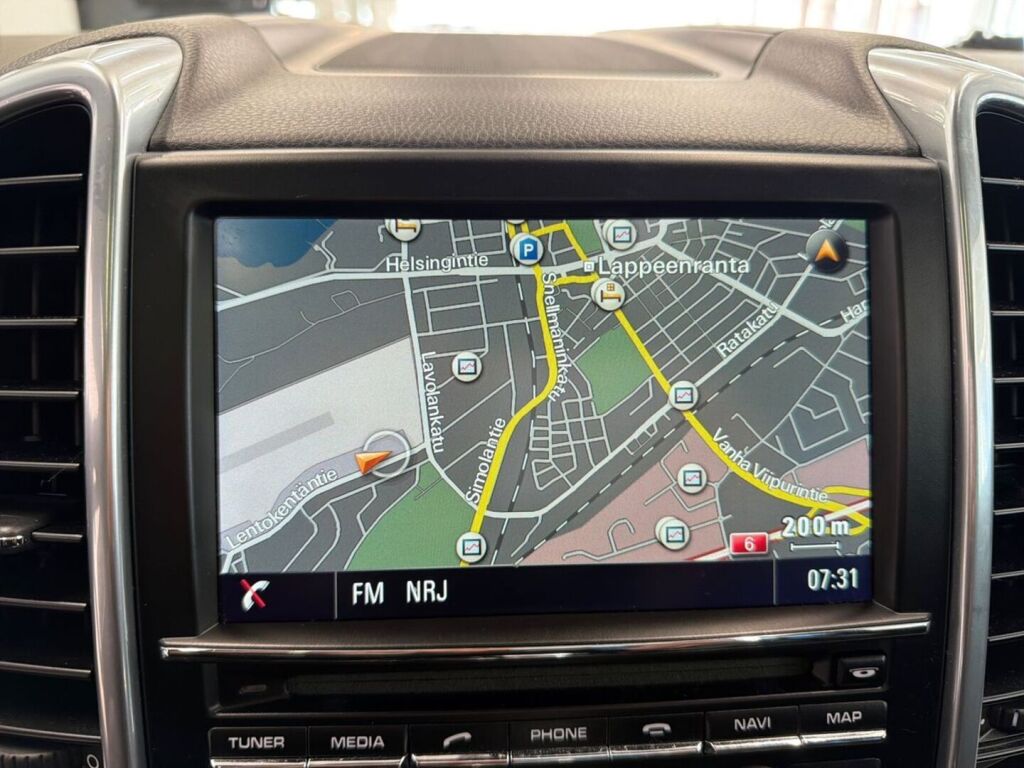 Porsche Cayenne 2015 Musta