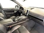 Porsche Cayenne 2015 Musta