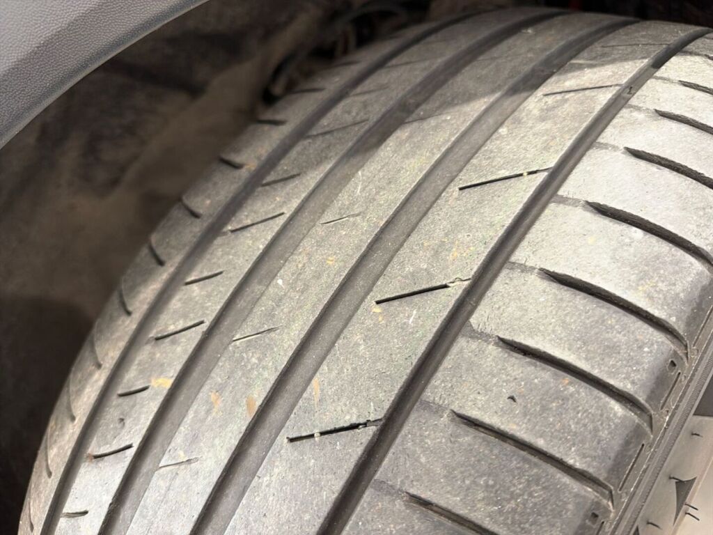Porsche Cayenne 2015 Musta