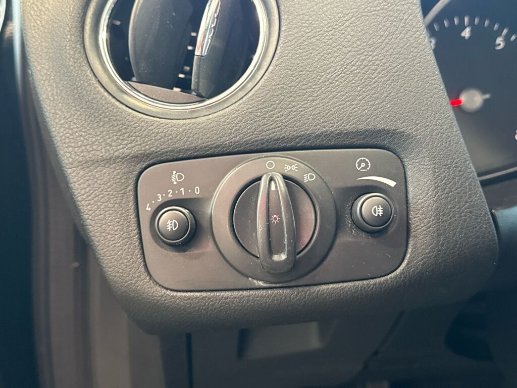 Ford Mondeo 2010 Musta