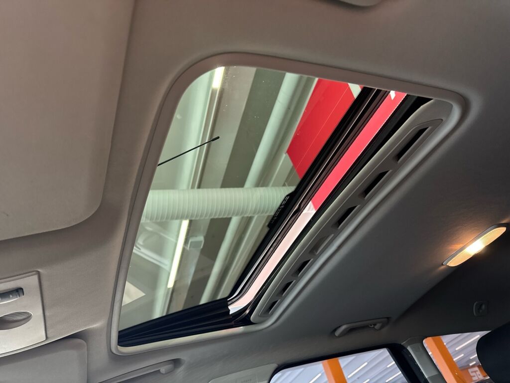 Ford Mondeo 2010 Musta