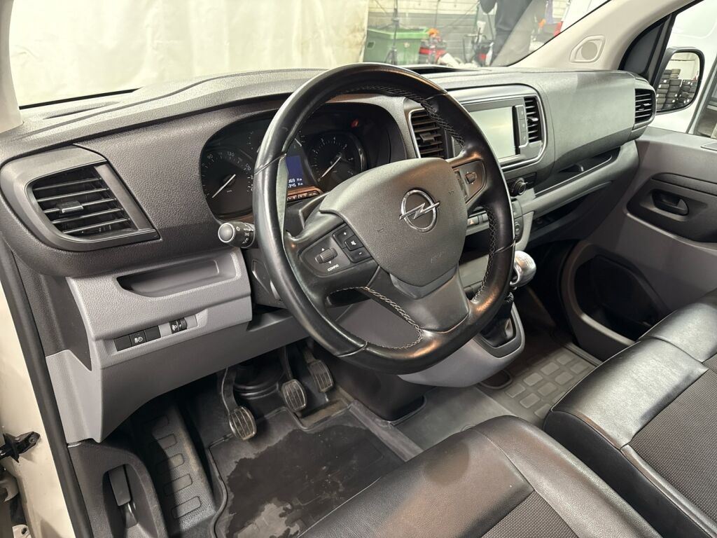 Opel Vivaro 2021 Harmaa