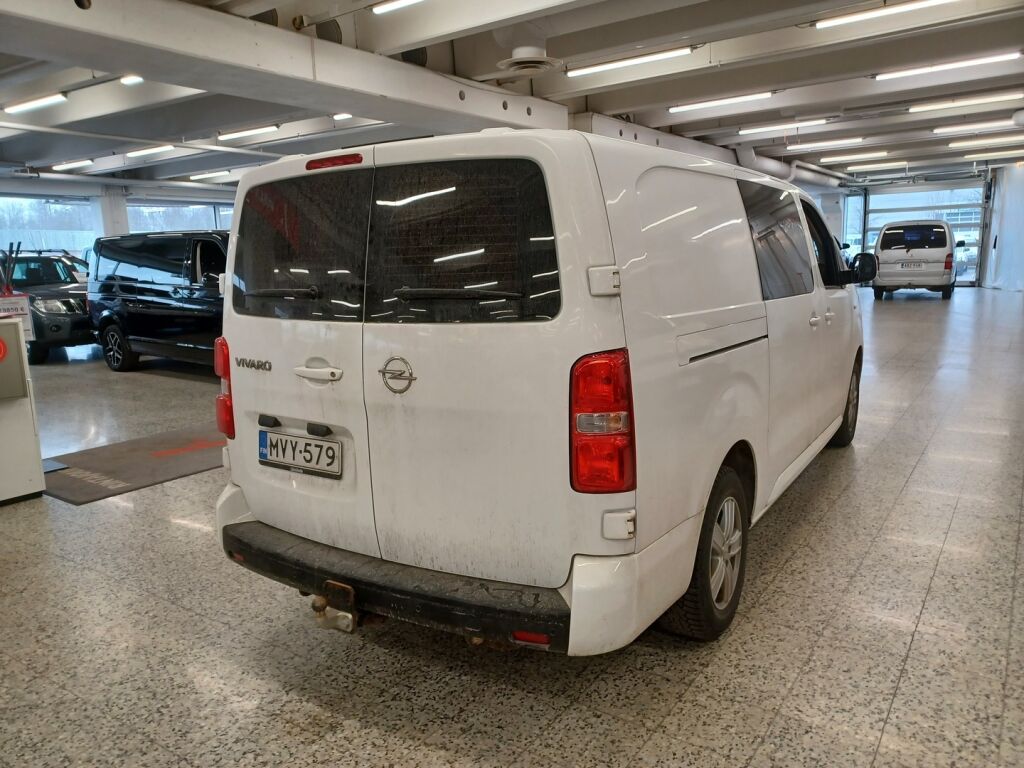 Opel Vivaro 2021 Valkoinen