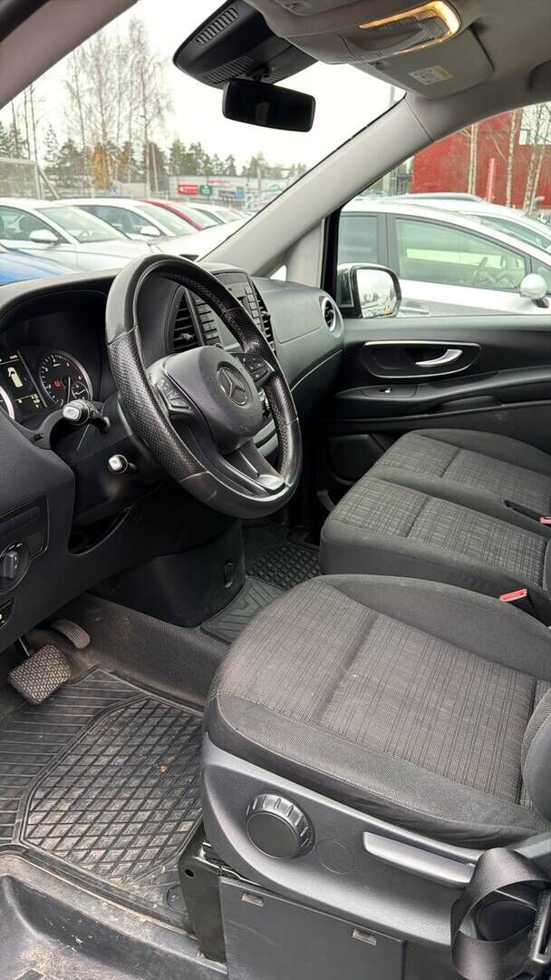 Mercedes-Benz Vito 2020 Musta