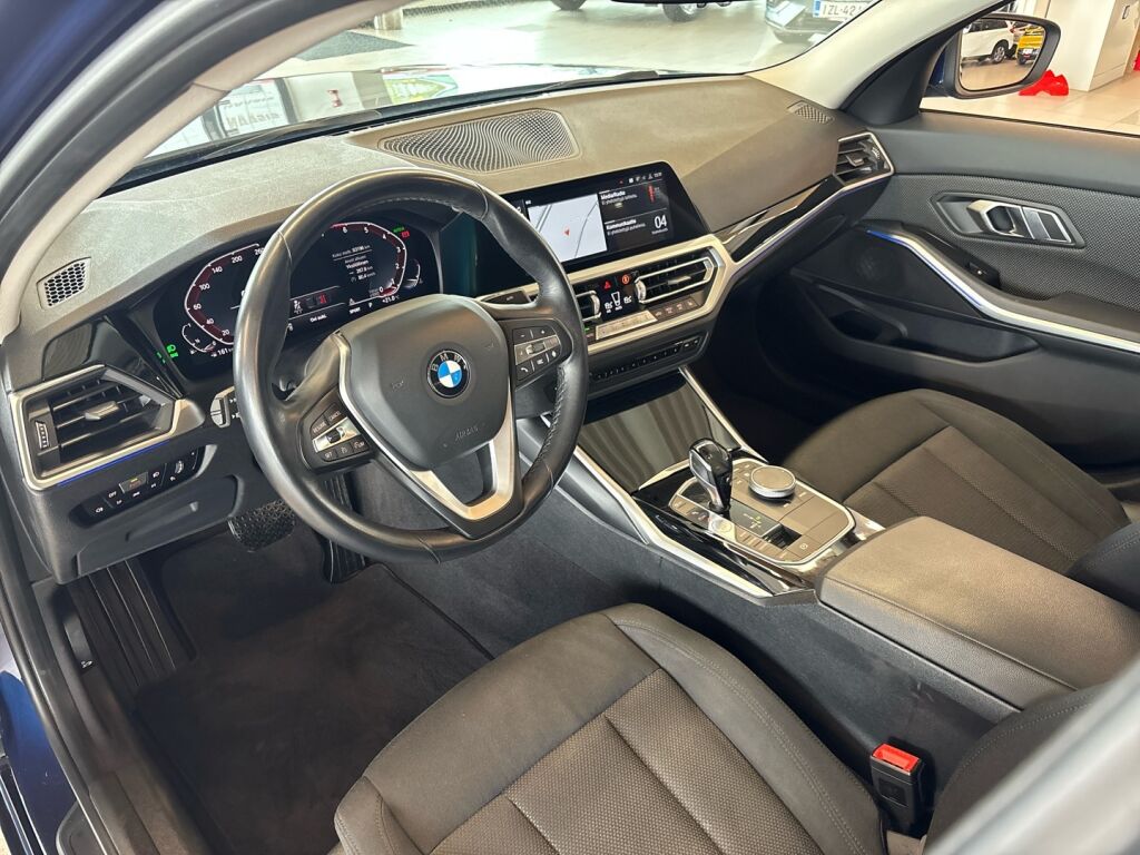 BMW 320 2020 Sininen
