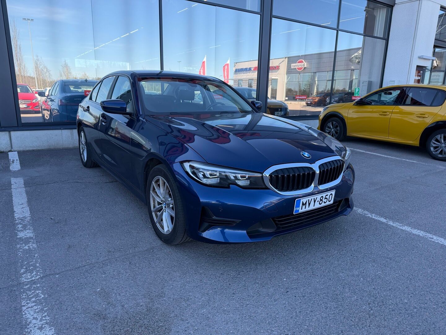 BMW 320