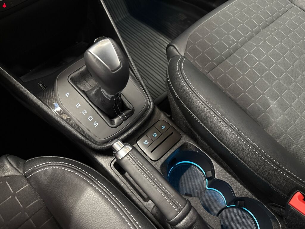 Ford Fiesta 2019 Musta