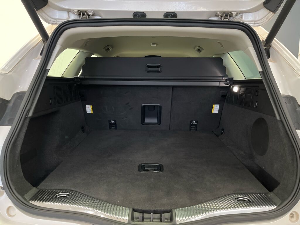 Ford Mondeo 2019 Valkoinen
