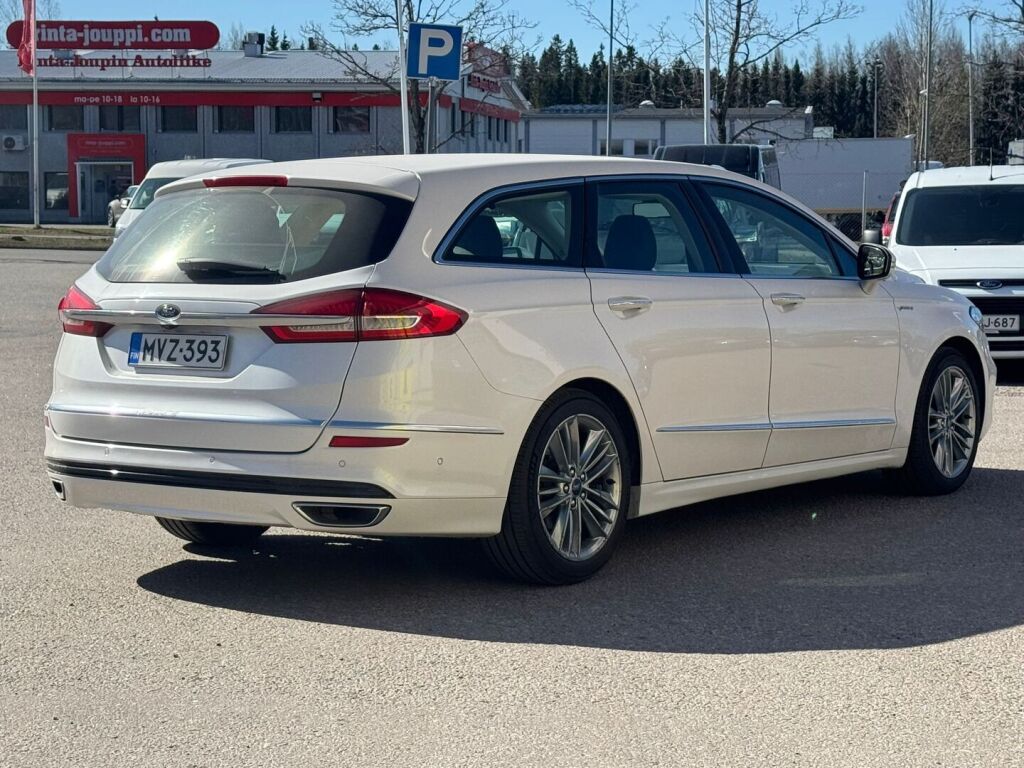 Ford Mondeo 2019 Valkoinen