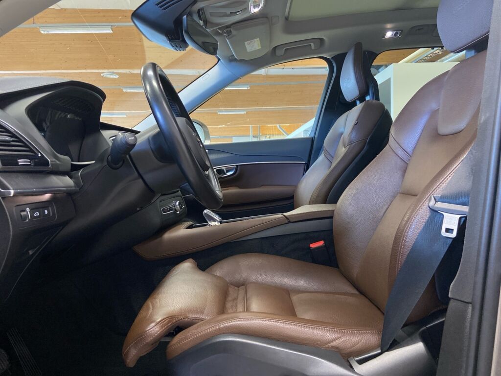 Volvo XC90 2020 Harmaa
