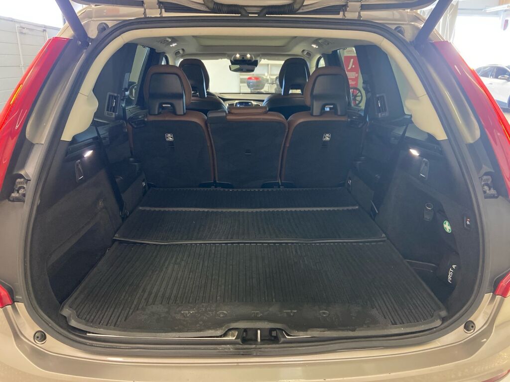 Volvo XC90 2020 Harmaa