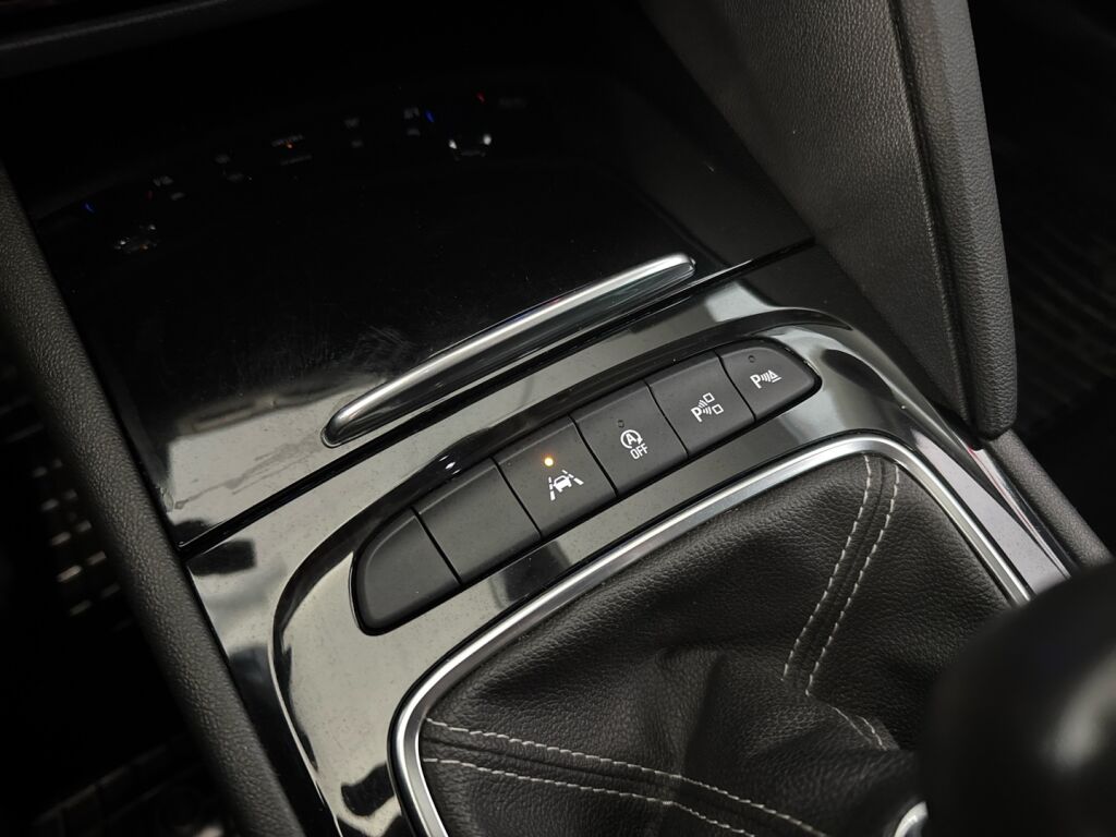 Opel Insignia 2019 Sininen