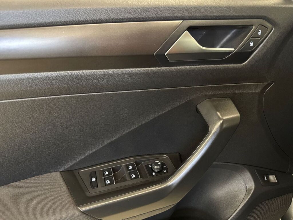 Volkswagen T-Roc 2019 Harmaa