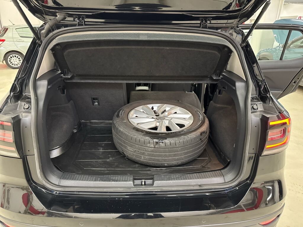 Volkswagen T-Cross 2019 Musta