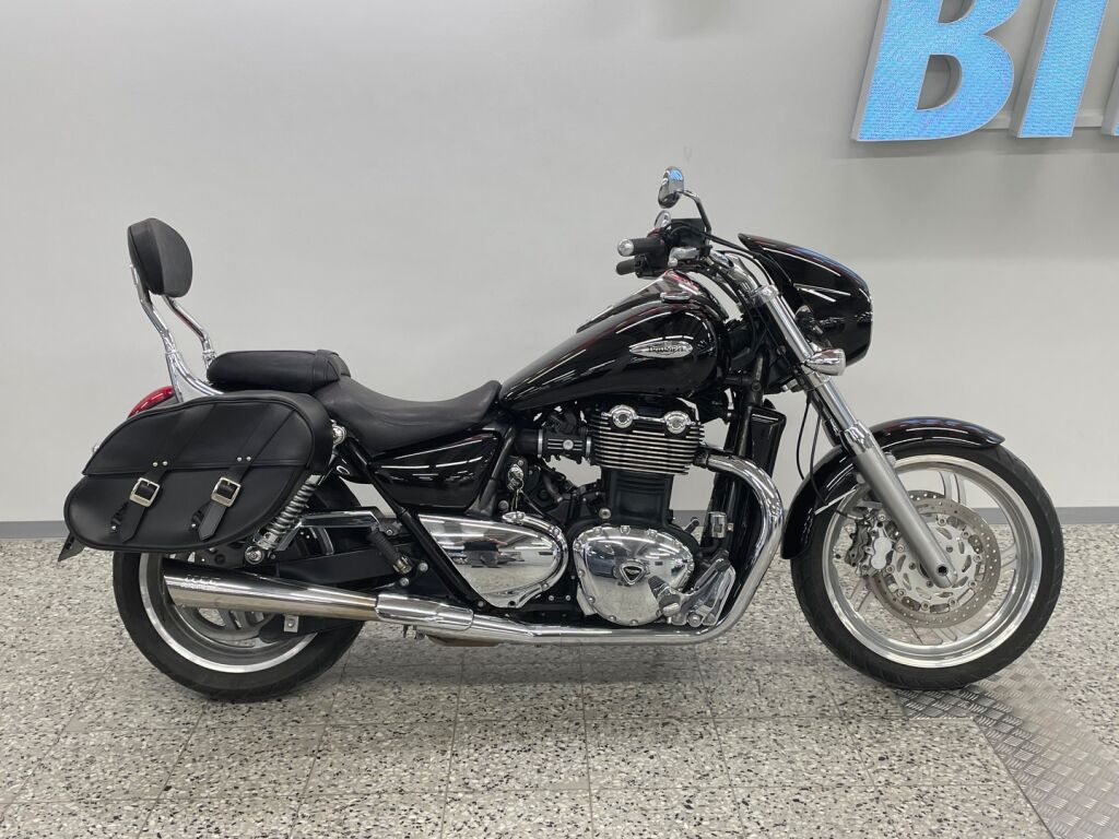 Triumph Thunderbird 2009 Musta