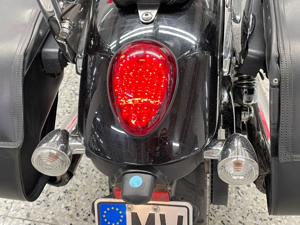 Triumph Thunderbird 2009 Musta