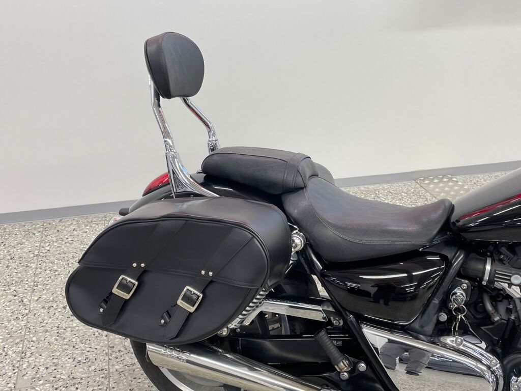 Triumph Thunderbird 2009 Musta