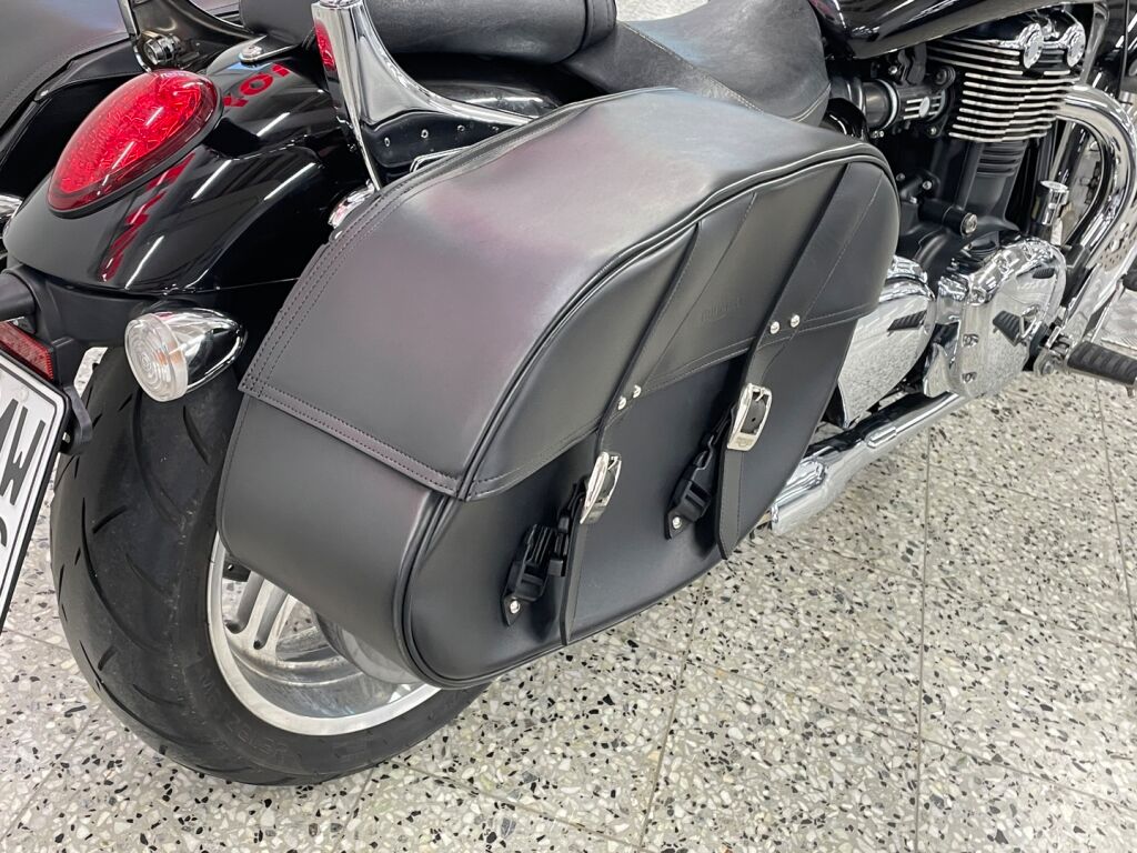Triumph Thunderbird 2009 Musta