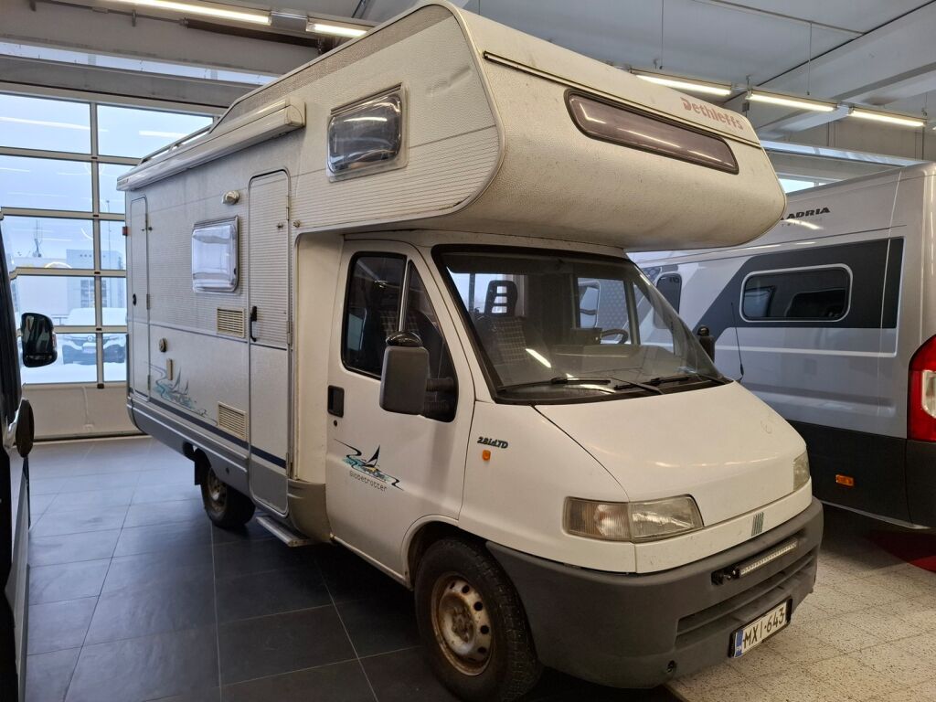 Dethleffs Globetrotter 1999 Valkoinen