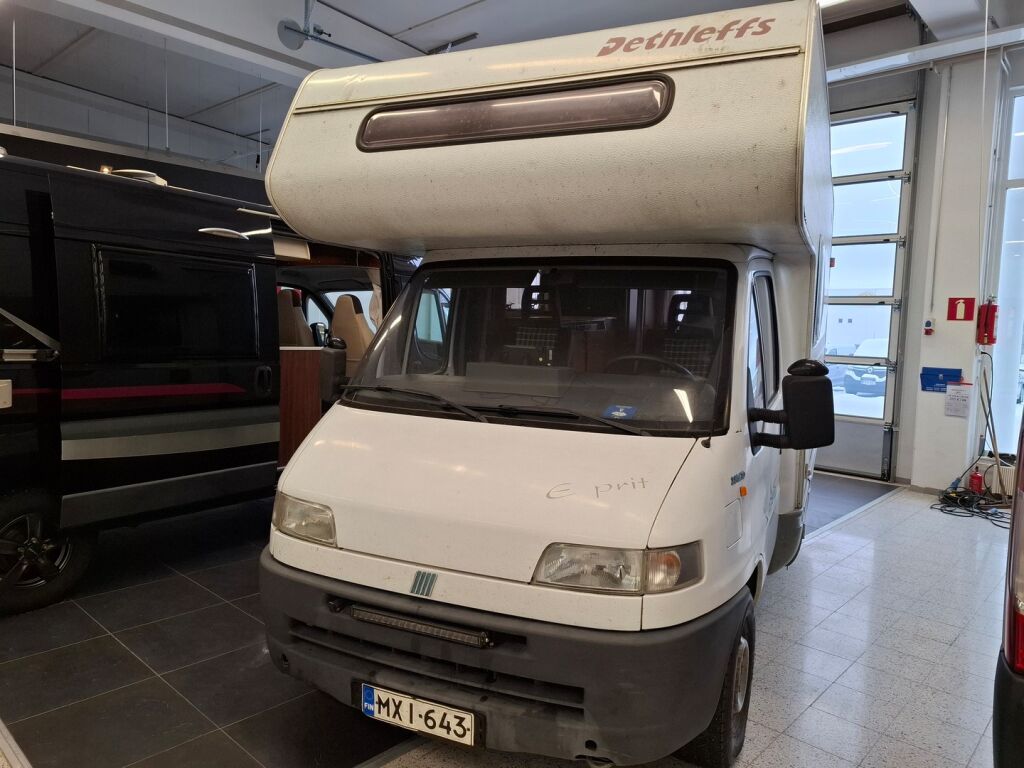 Dethleffs Globetrotter 1999 Valkoinen