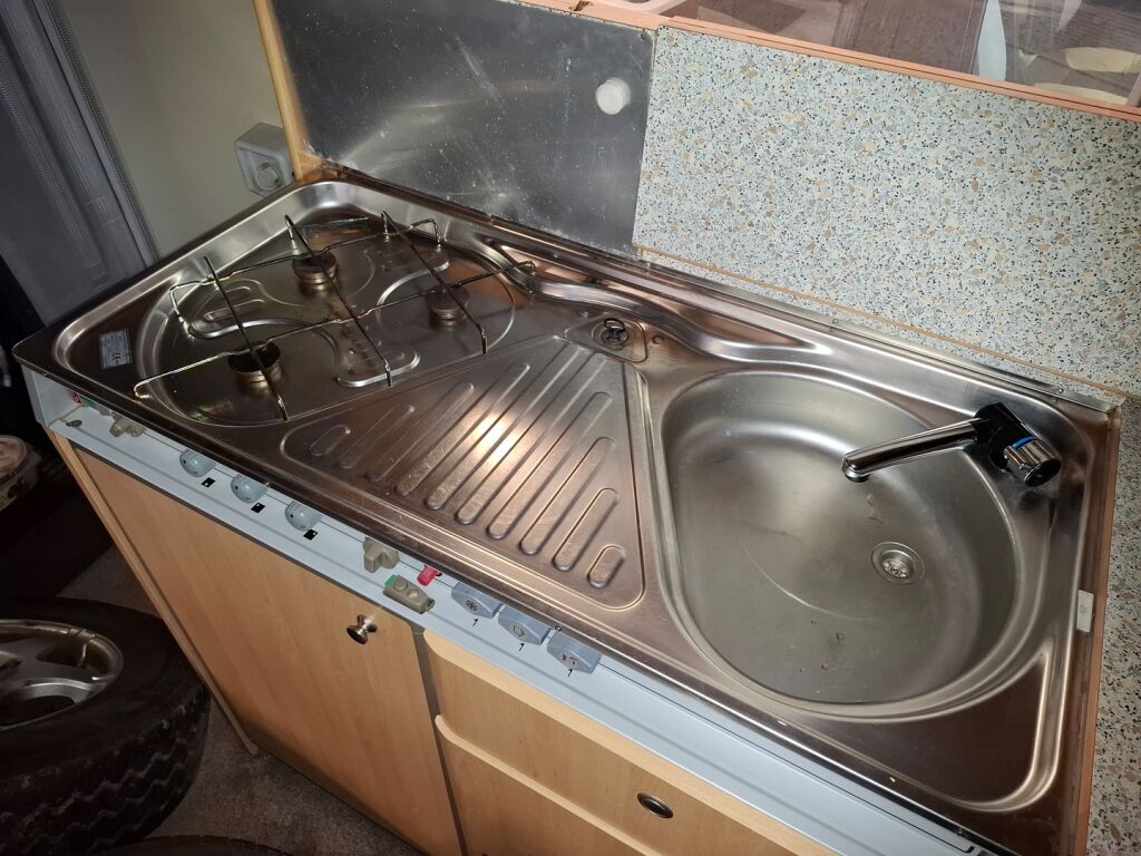 Dethleffs Globetrotter 1999 Valkoinen