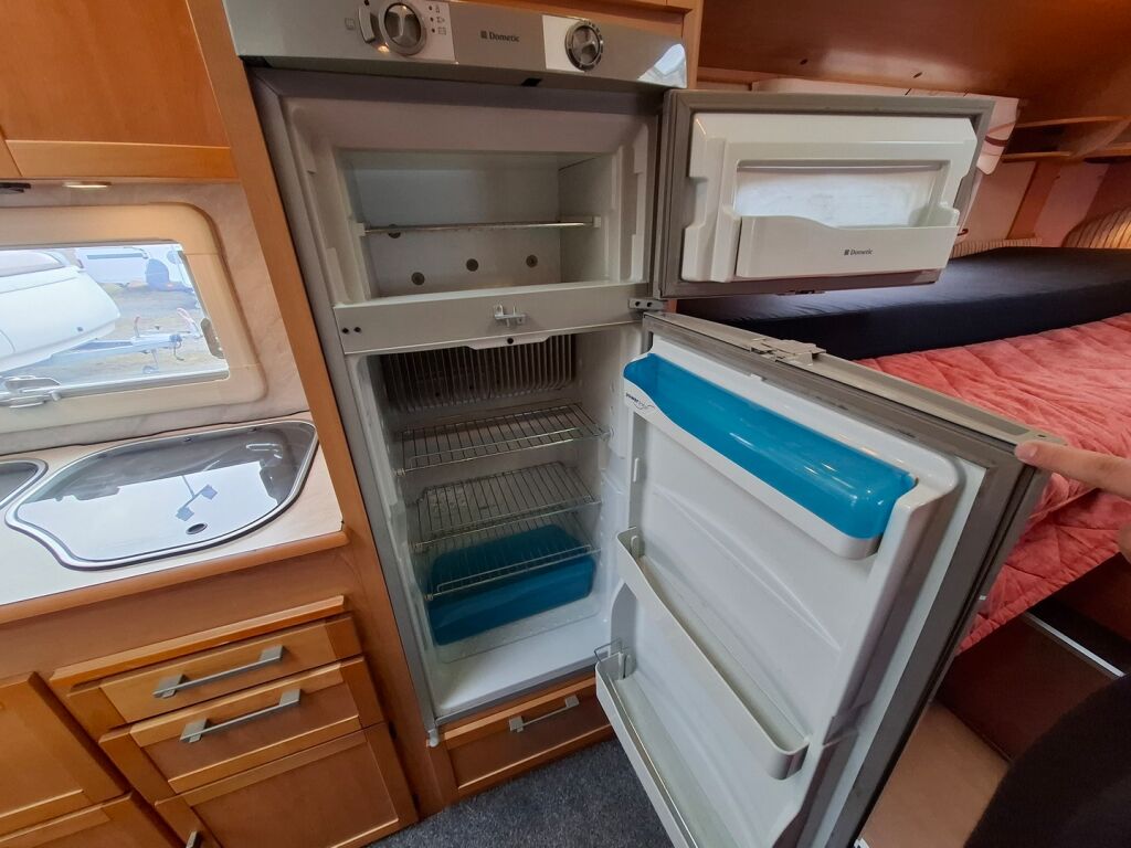 Kabe Travel Master 750 WG 2007 Valkoinen