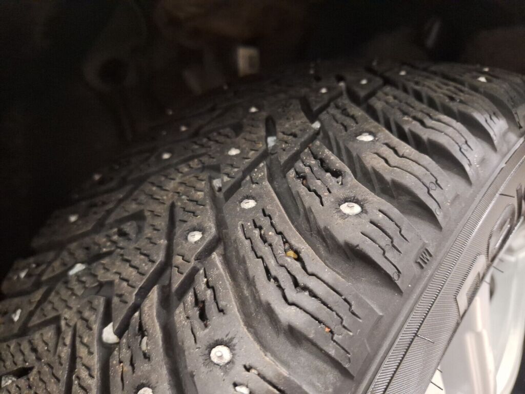 Volkswagen Golf 2016 Musta