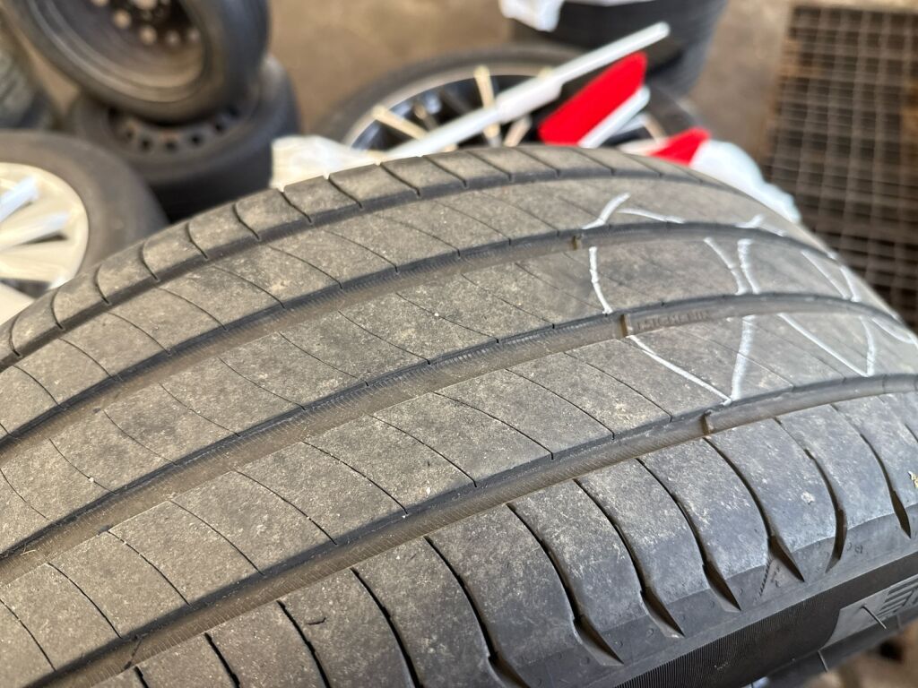 Volkswagen Tiguan 2017 Musta