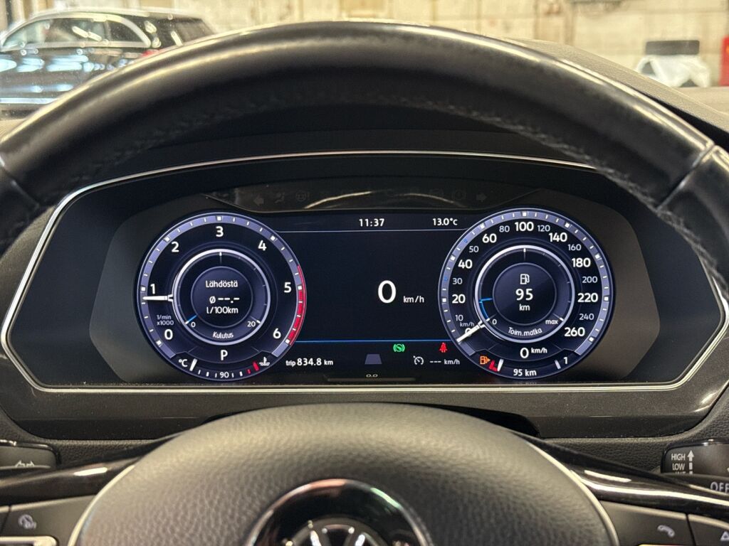 Volkswagen Tiguan 2017 Musta