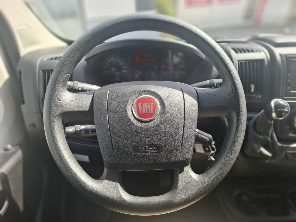 Pössl RoadCar VAN R 600 2020 Harmaa